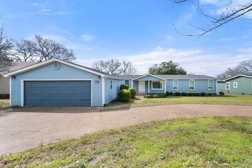 10254 Northlake Circle