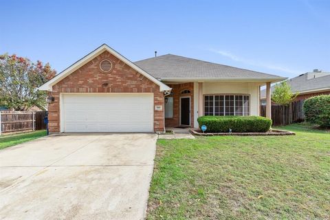 A home in Crowley