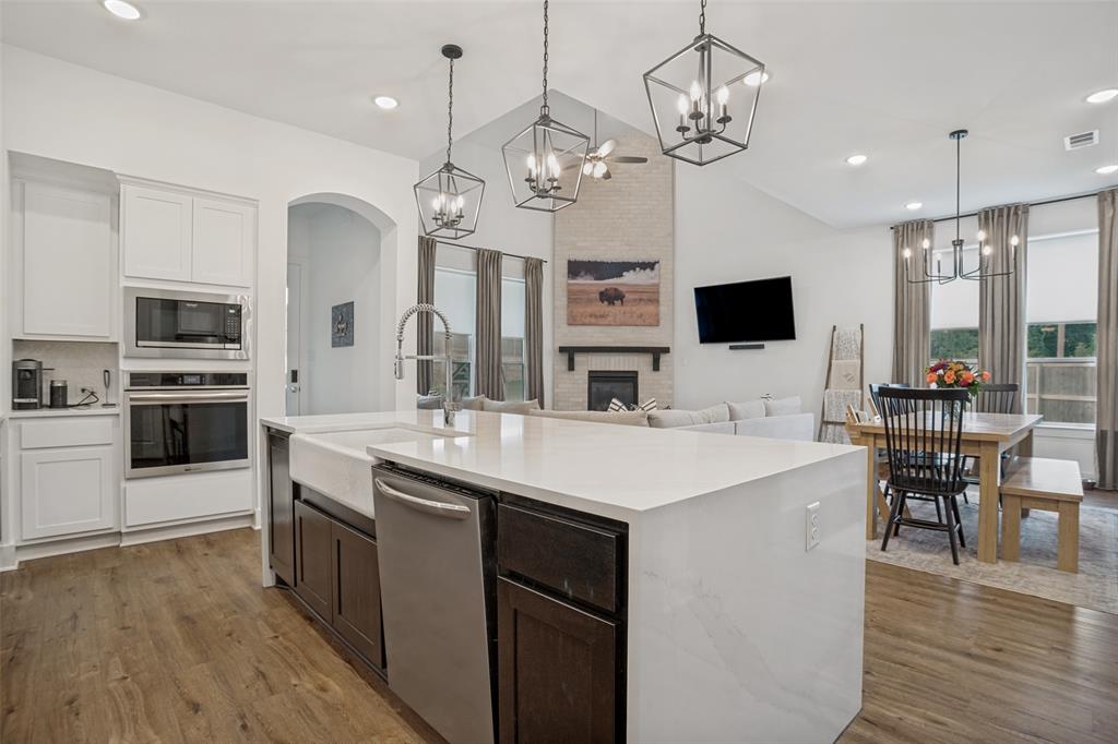 185 Ivy Parkway