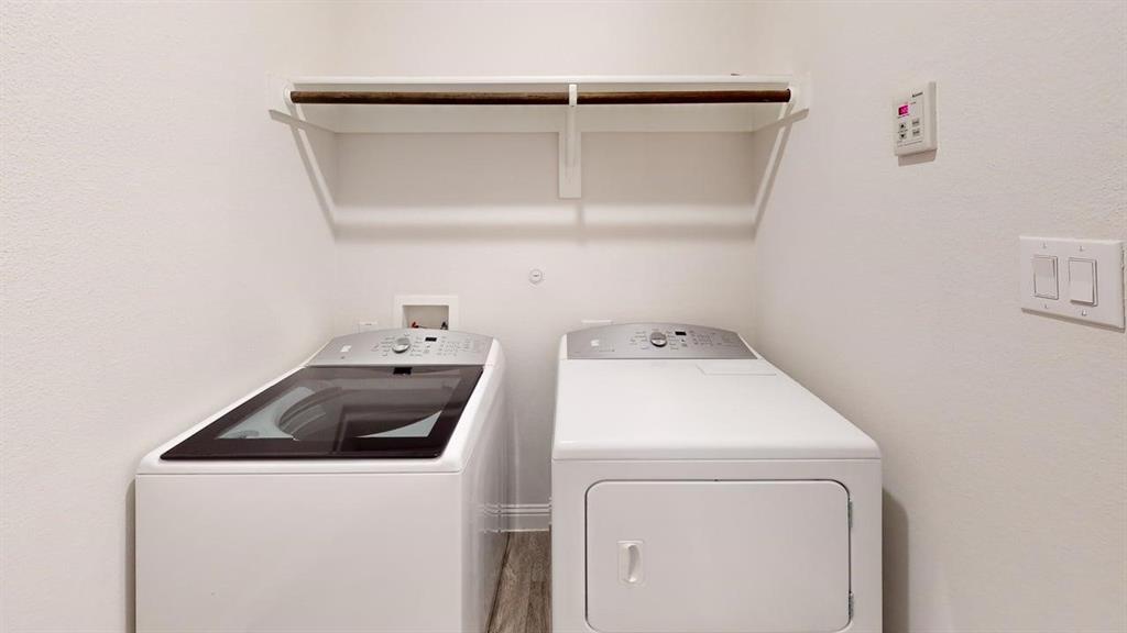 Artesia Ph 5b - Residential Lease