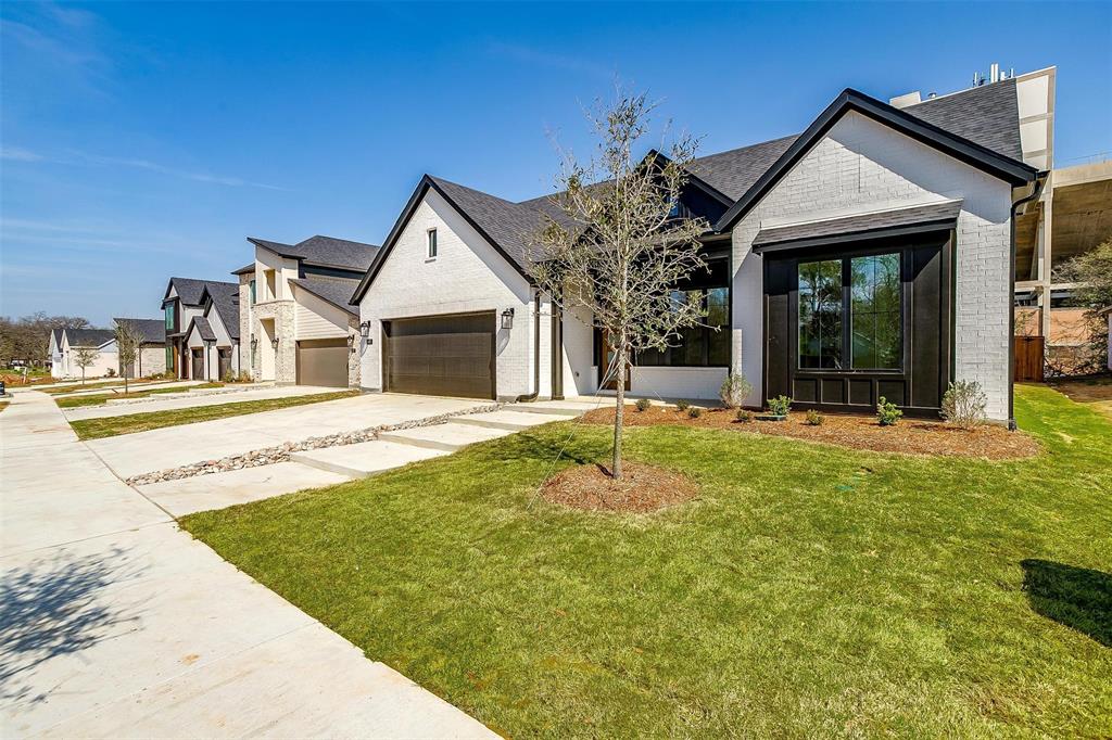 141 Paxton Circle
