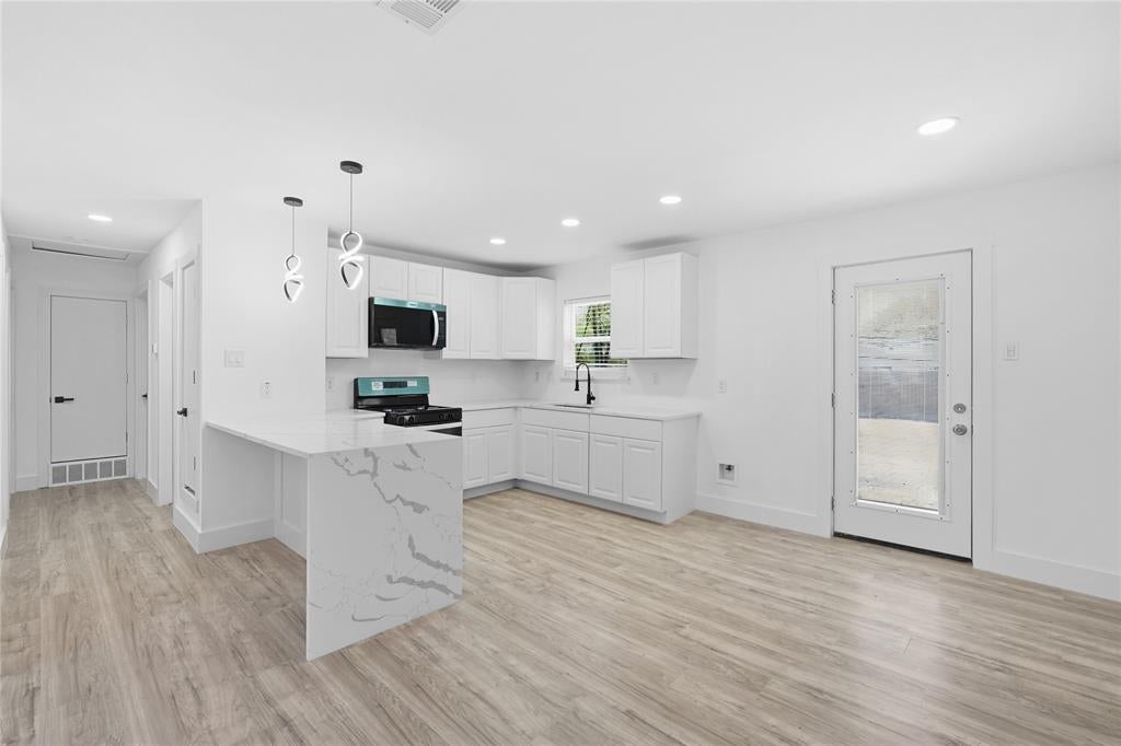 1504 Daniel Drive