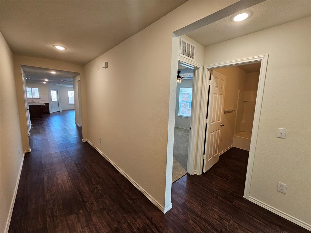 Parks Boat Clob - Residential Lease