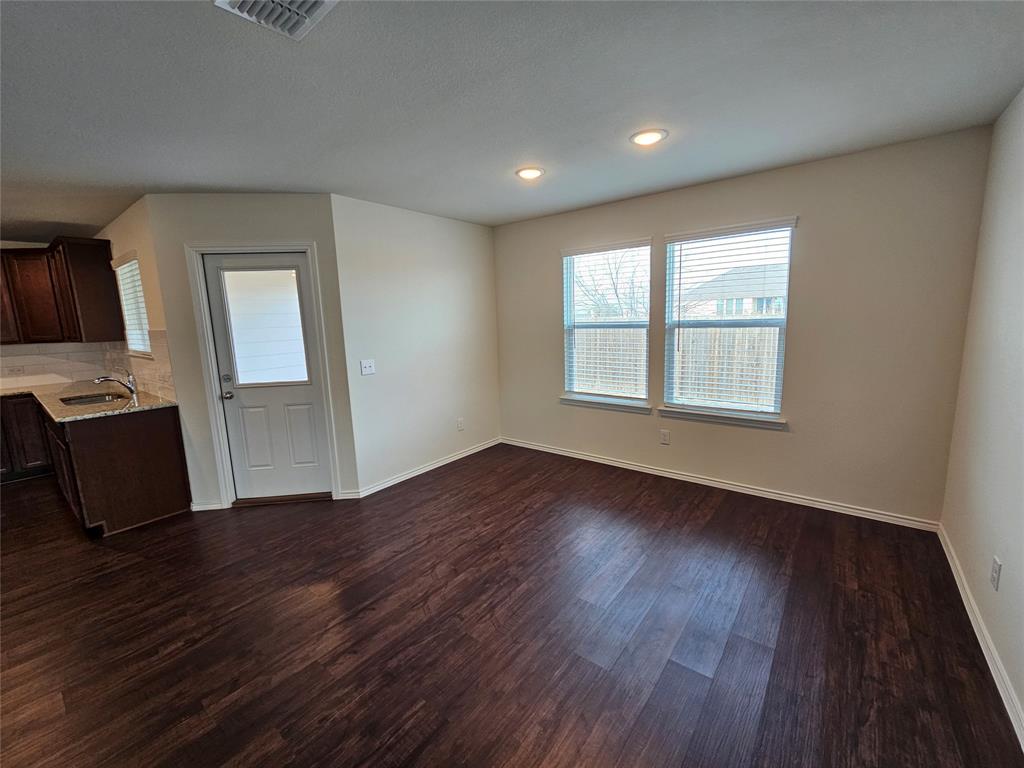 Parks Boat Clob - Residential Lease