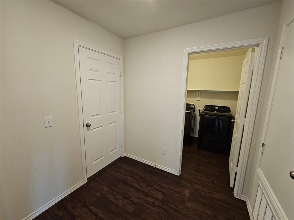 Parks Boat Clob - Residential Lease