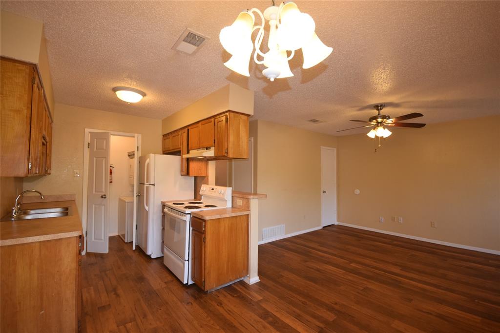 Jinkens Heights Add - Residential Lease