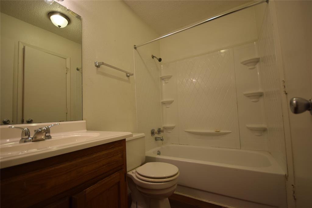 Jinkens Heights Add - Residential Lease