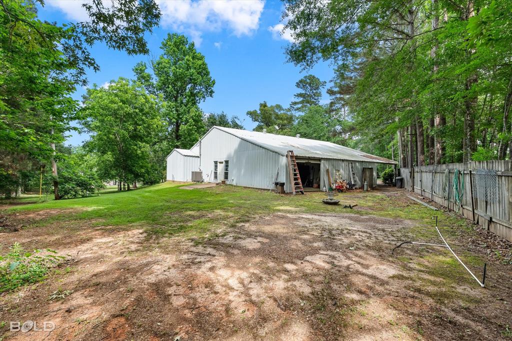 Montgomery Suburban Acres Sub - Residential