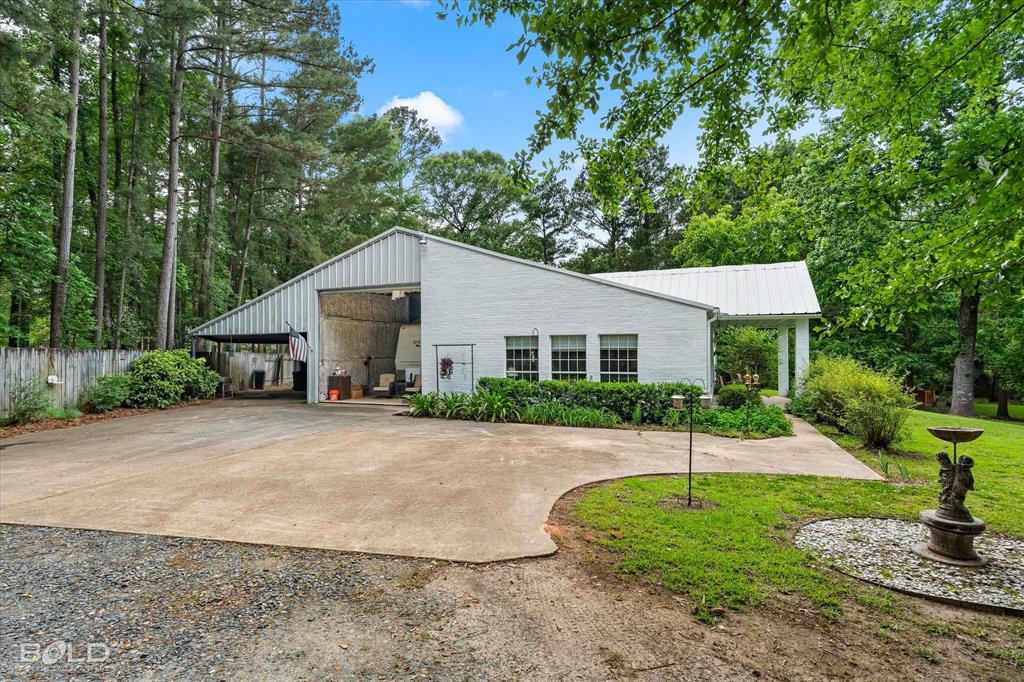 Montgomery Suburban Acres Sub - Residential