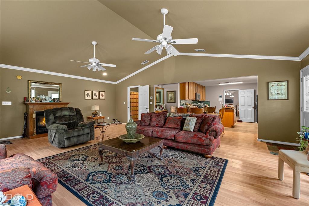 Montgomery Suburban Acres Sub - Residential