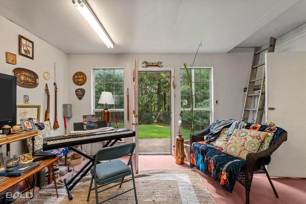 Montgomery Suburban Acres Sub - Residential