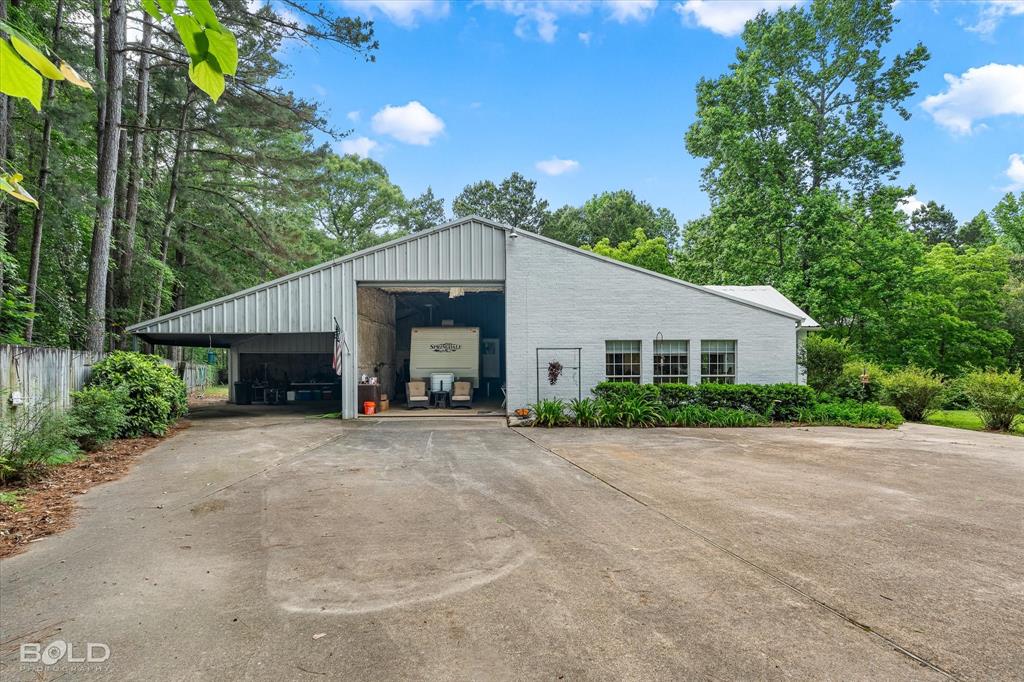 Montgomery Suburban Acres Sub - Residential