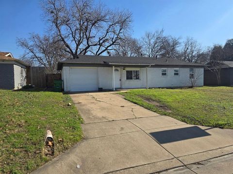 A home in Haltom City