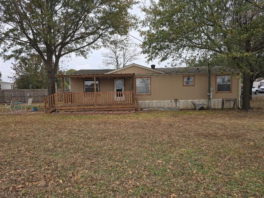 Huge price improvement! Super well-maintained 3-2 in the highly sought-after Tamarack community! Move-in ready. This home has a very large master bedroom with an ensuite bath, with a skylight for natural lighting, a garden tub, and a separate shower. It has a spacious walk-in closet. The additional bedrooms are versatile and ready to accommodate. A good-sized kitchen with laminate-style countertops, appliances, and easy-care vinyl flooring. This home is equipped with a wooden privacy fence surrounding the sides and a wire fence across the back, ensuring the peaceful view of Cedar Creek Lake is not obstructed. The 2-car carport offers a covered parking space for your vehicles. The driveway allows your guests to park safely off the road. The POA includes a swimming pool, fishing pier, playground, and boat ramp. Whether you’re looking for a weekend getaway, a peaceful full-time home, or an income-producing opportunity, this property delivers a rare blend of comfort, flexibility, and location.