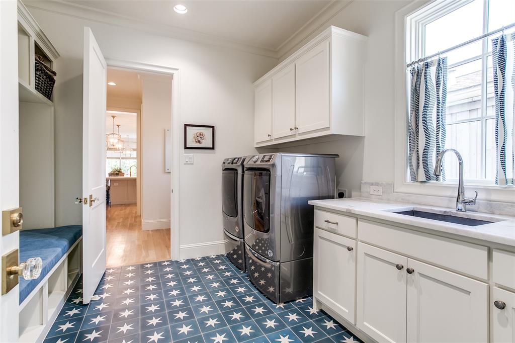 Crestmanor Estates - Residential