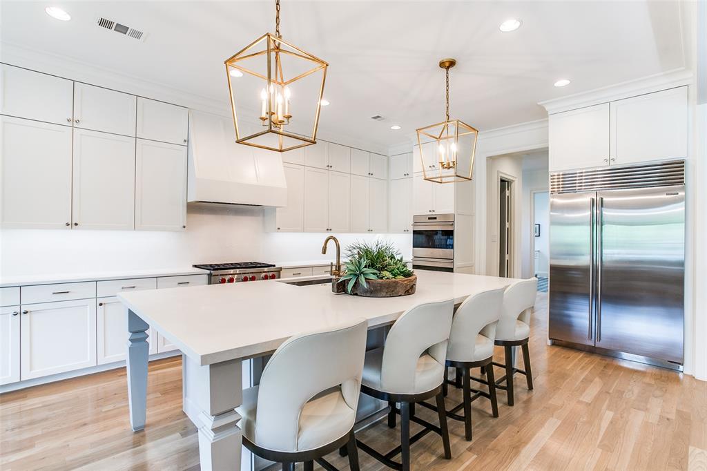 Crestmanor Estates - Residential