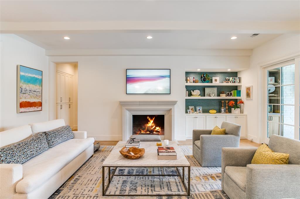 Crestmanor Estates - Residential