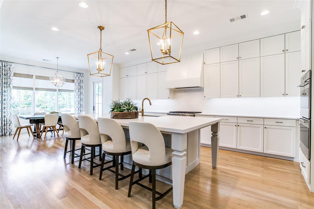 Crestmanor Estates - Residential