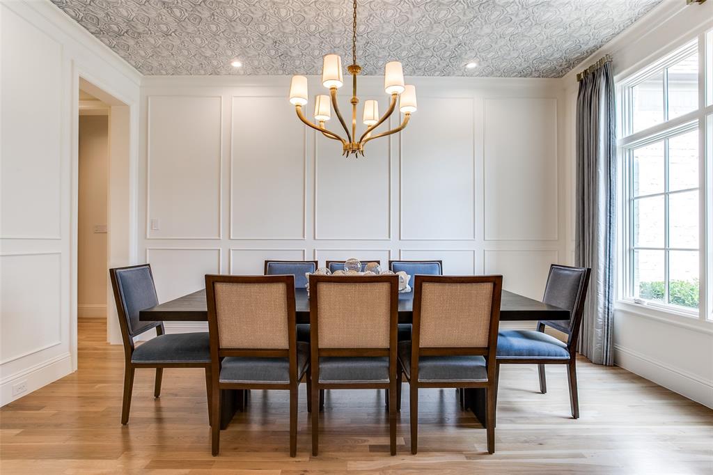 Crestmanor Estates - Residential