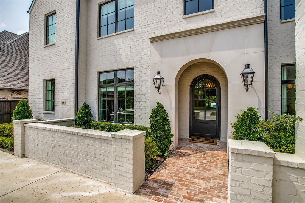 Crestmanor Estates - Residential