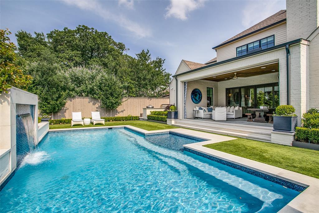 Crestmanor Estates - Residential