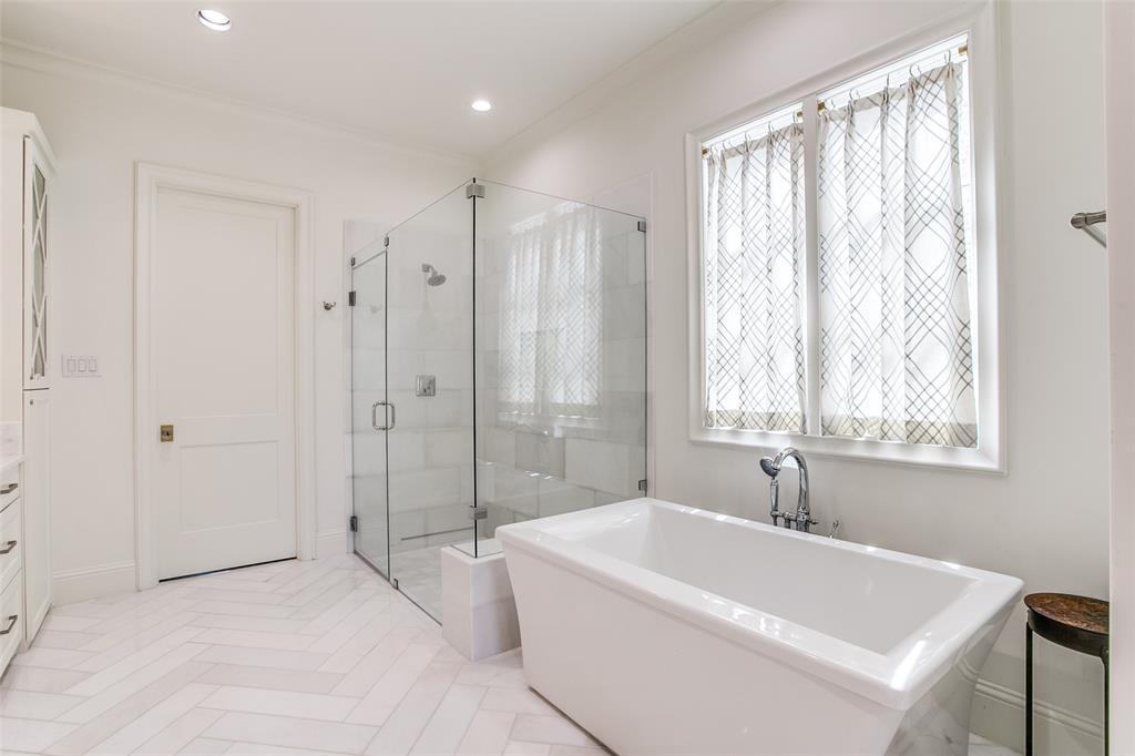 Crestmanor Estates - Residential