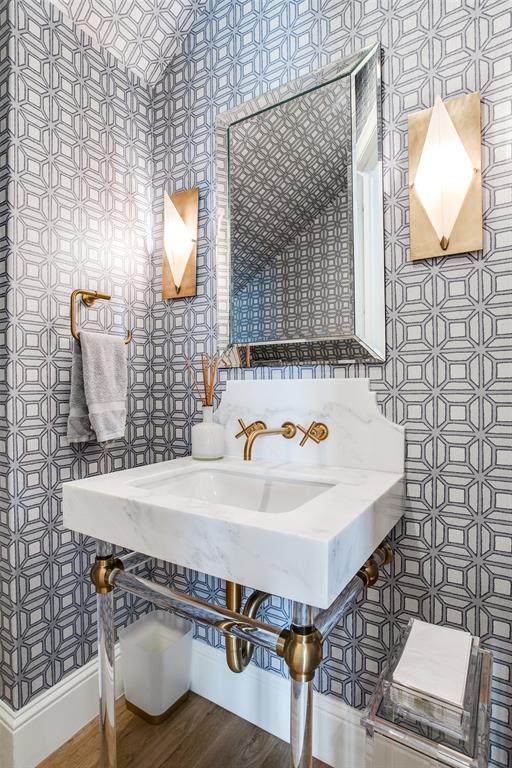 Crestmanor Estates - Residential