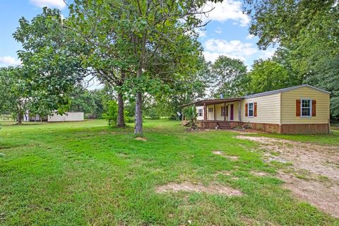 A home in Lindale