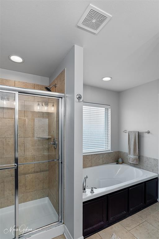 Bossier City, Louisiana 71111, United States, 3 Bedrooms Bedrooms, ,2 BathroomsBathrooms,Residential,Active,220210