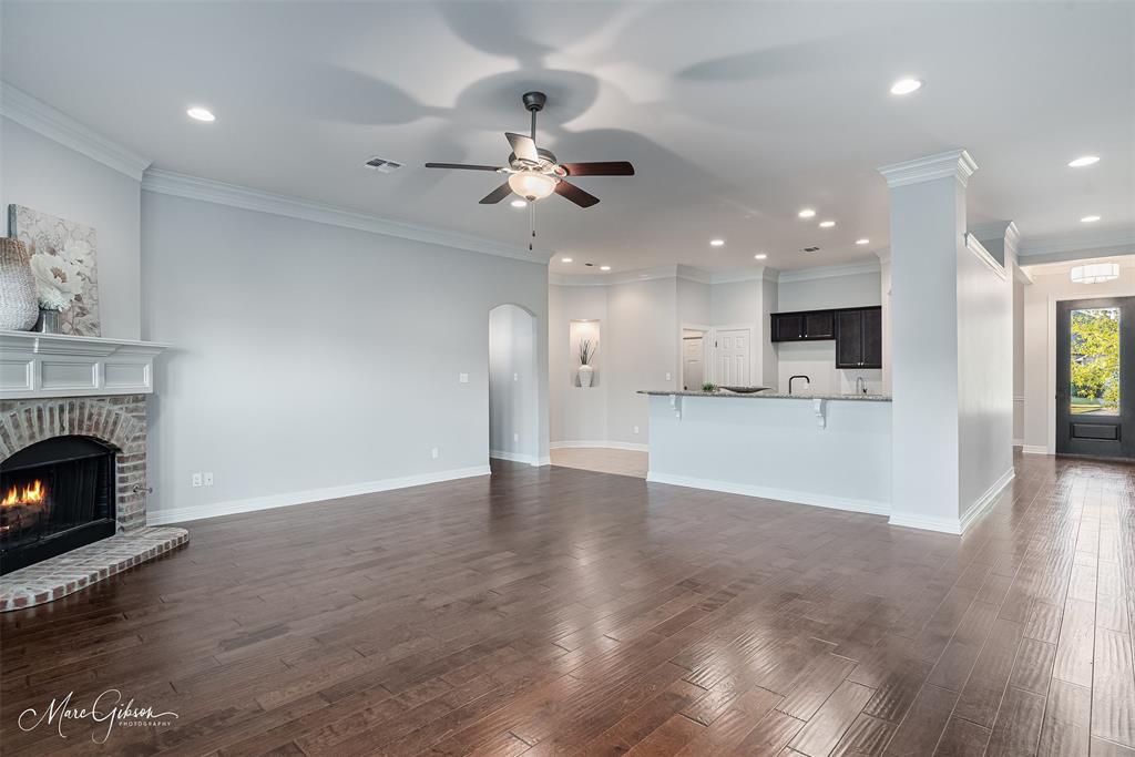 Bossier City, Louisiana 71111, United States, 3 Bedrooms Bedrooms, ,2 BathroomsBathrooms,Residential,Active,220210