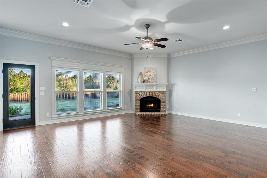 Bossier City, Louisiana 71111, United States, 3 Bedrooms Bedrooms, ,2 BathroomsBathrooms,Residential,Active,220210