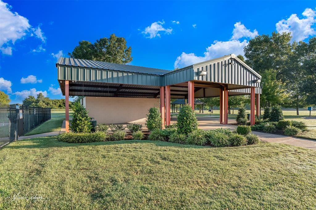 Bossier City, Louisiana 71111, United States, 3 Bedrooms Bedrooms, ,2 BathroomsBathrooms,Residential,Active,220210