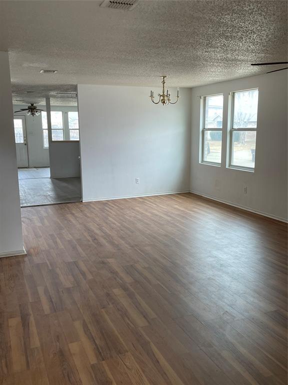 900 Rose Crystal Way