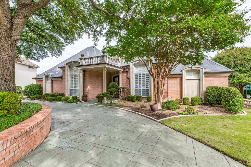 17624 Woods Edge Drive