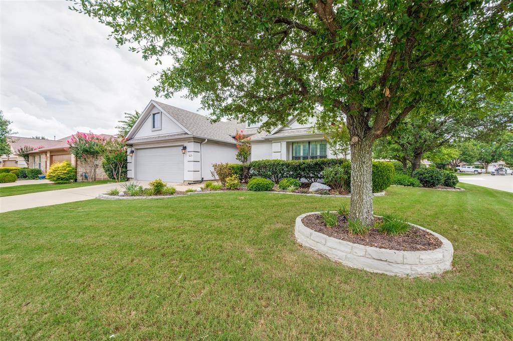 9633 Applewood Trail
