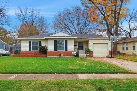 1212 W Lovers Lane Arlington TX 76013