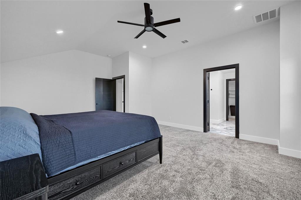 EARNHARTBUILTS - Residential