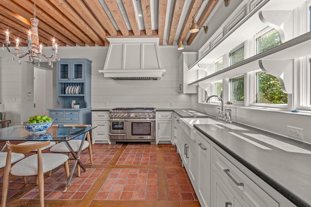 Westworth Park Add - Residential