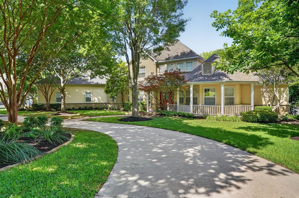 411 Ashwood Lane