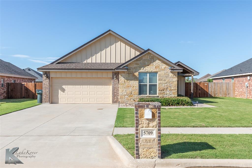 5709 Butterfield Meadows Parkway