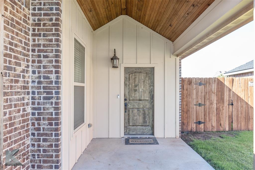 5709 Butterfield Meadows Parkway