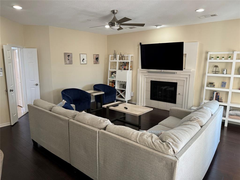 Meadow Glen - Residential