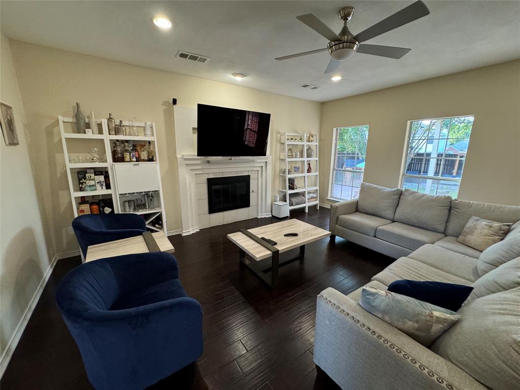 Meadow Glen - Residential