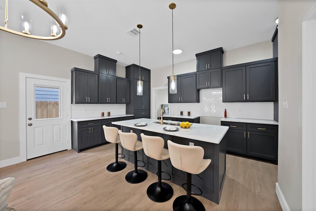 Broadmoor Addn - Residential Income