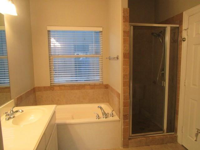 Versaille Condo - Residential Lease