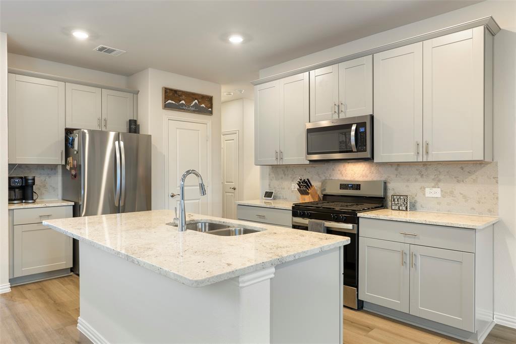 Lakehaven Ph 2 - Residential