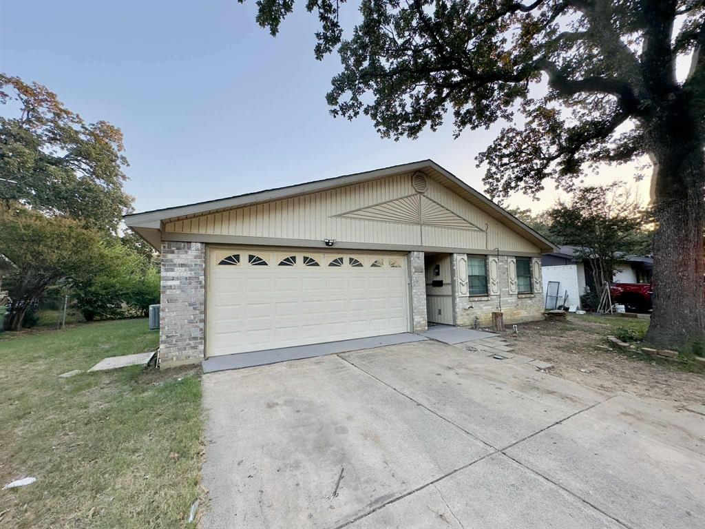 1120 Brownwood Drive