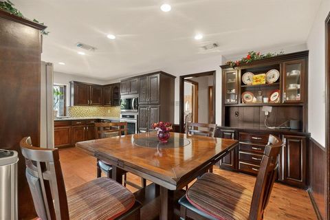 922 S Greenstone Lane Duncanville TX 75137