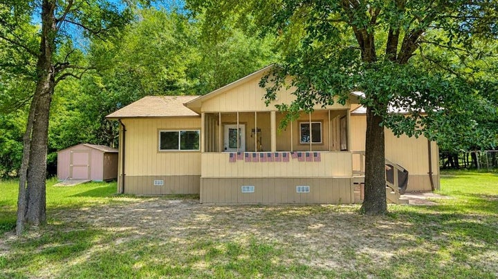 Photo 1 of 29 — 680 Choctaw Drive, Quitman, TX 75783