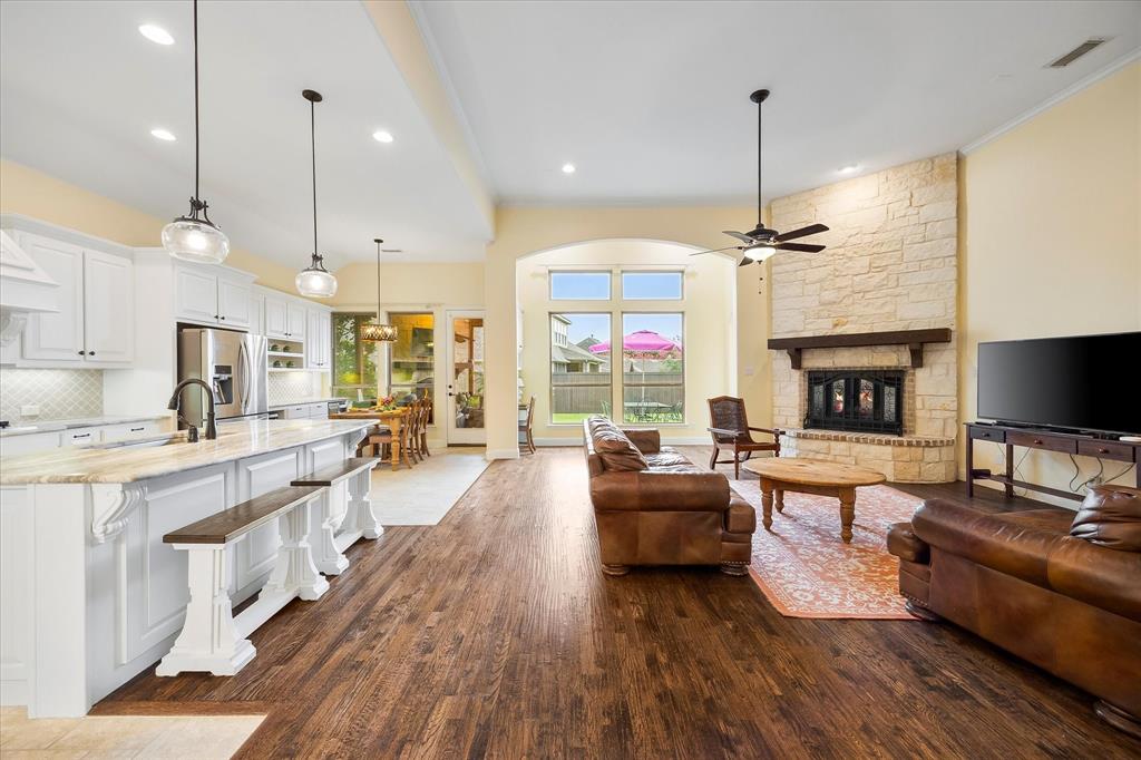 123 Deverson Drive
